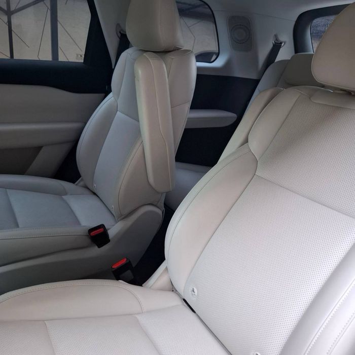 Leapmotors C16 1 pazisiya