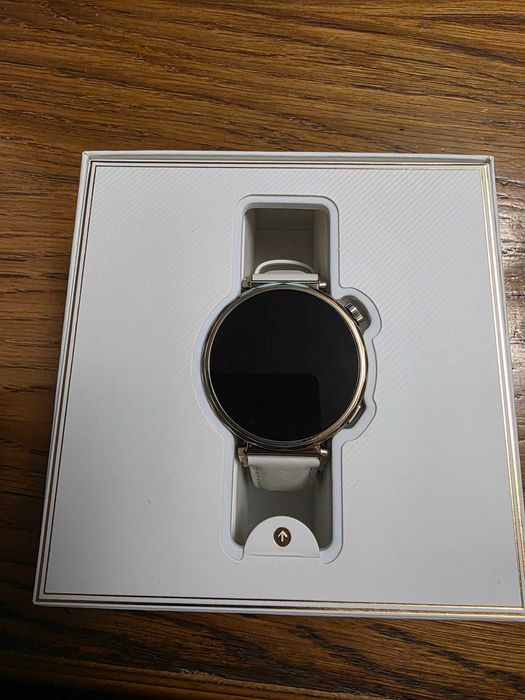 Huawei GT 5 41mm Чисто нов