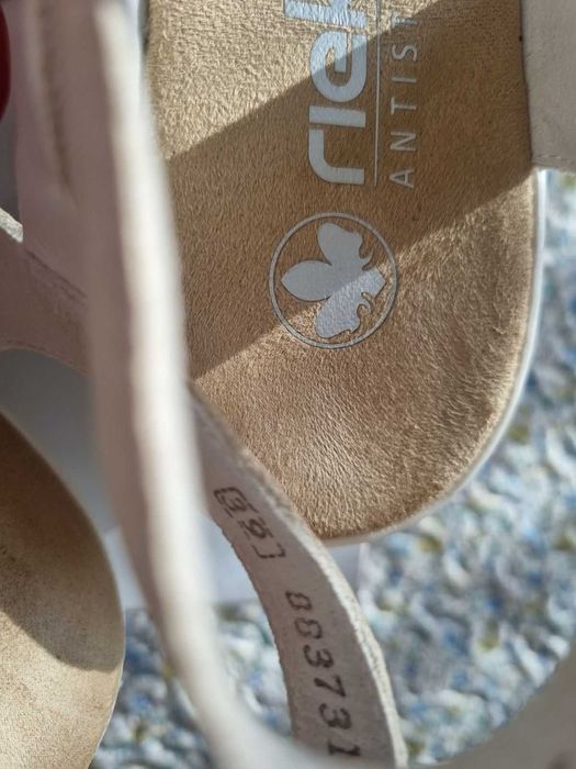 Дамски сандали естествена кожа