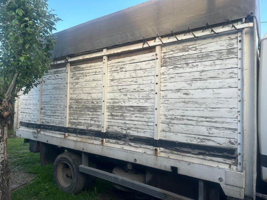 Продам будка 4.90/2.10/2.30