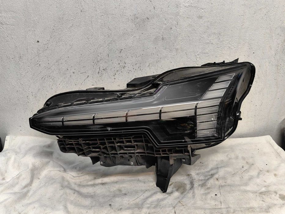 Оригинален фар Волво  Volvo EX 30 Full Led