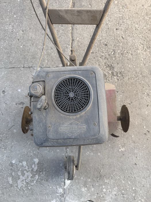 Бензинова мотофреза с двигател Briggs & Stratton