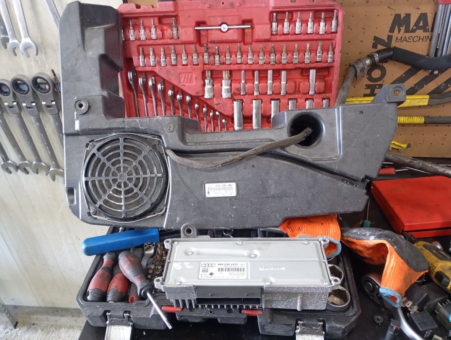 Модули Компютри ECU VAG 018 019