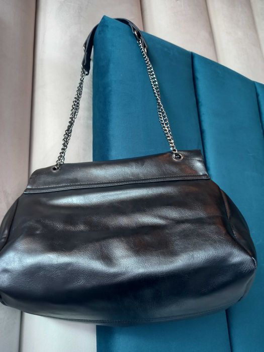 Geanta neagra eleganta