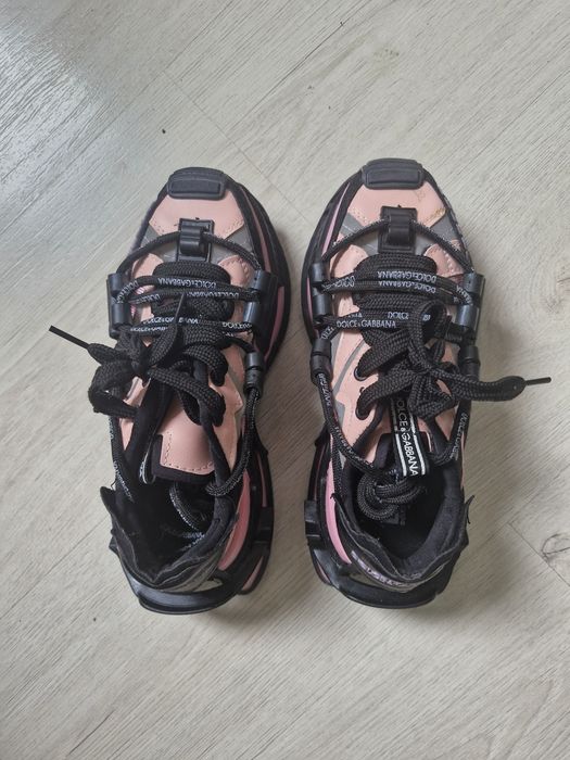 Маратонки  *DOLCE & GABBANA* черно и розово, номер 36