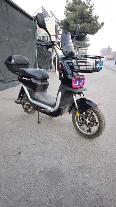 Brend nomi DRONGO VL skuter