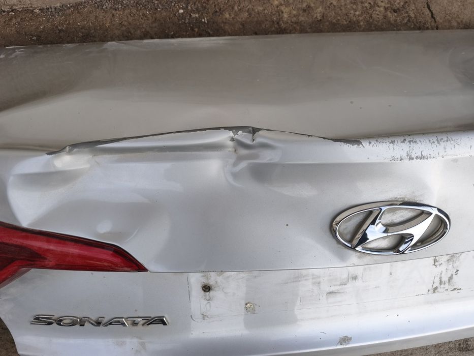 кришка багажник соната