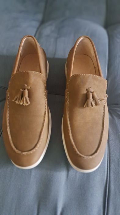 Продам мужские лоферы