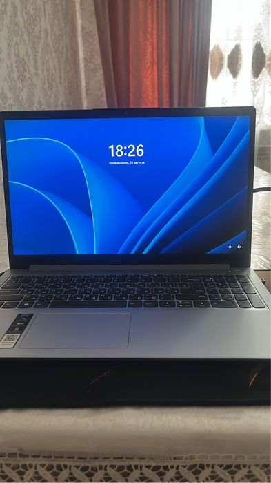 Lenovo IdeaPad 1