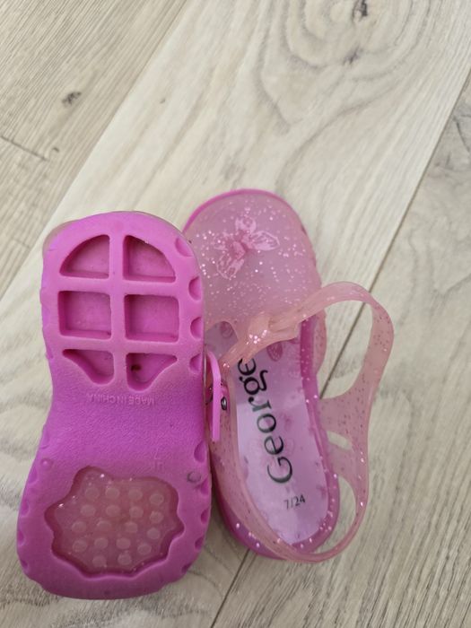 Săndăluțe + Adidași Copii – George, Skechers, Nike, mărimi 22-23
