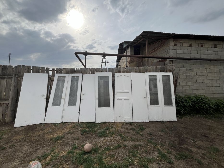 Деревянные двери