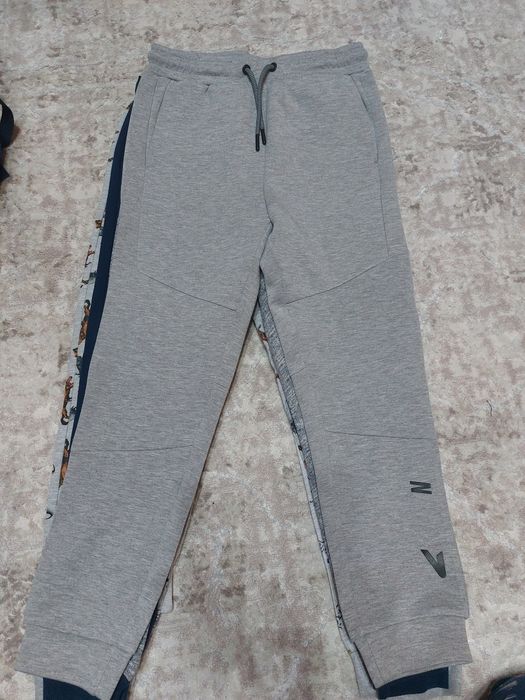 Pantaloni trening copii