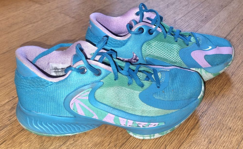 Маратонки Nike Freak 4