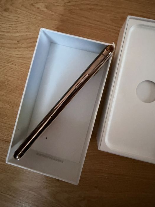 iPhone 11 Pro запазен