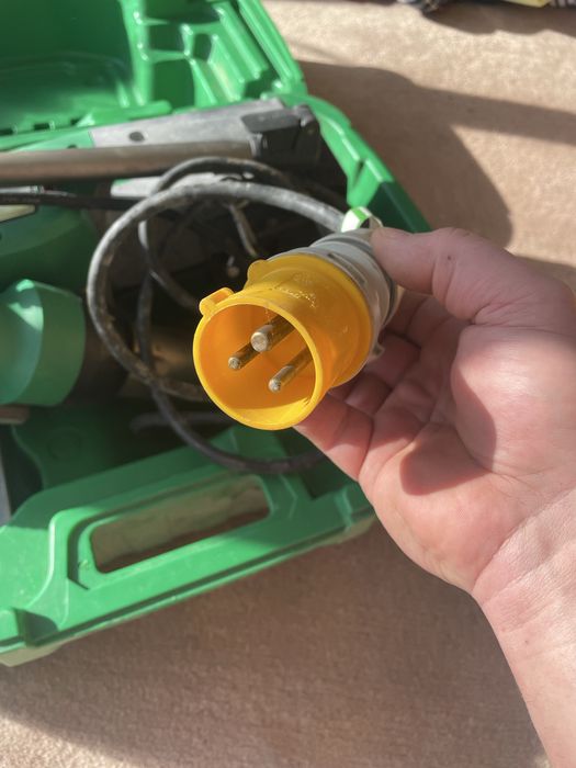 Leister UNIROOF AT 153.599 заваръчен апарат