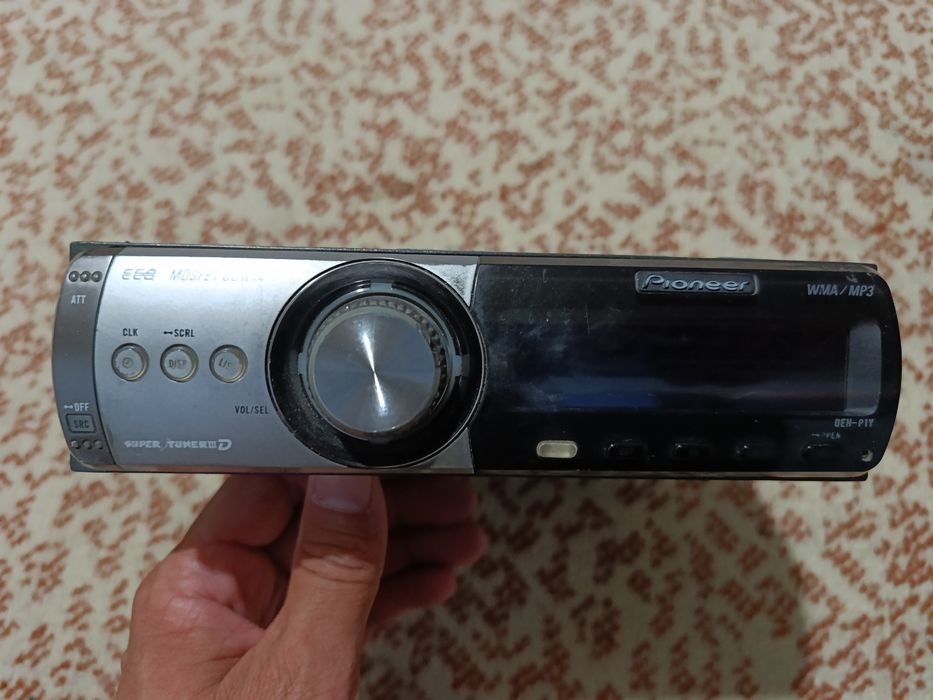 Pioneer dilfin p1  60 w blutus o'rnatilgan