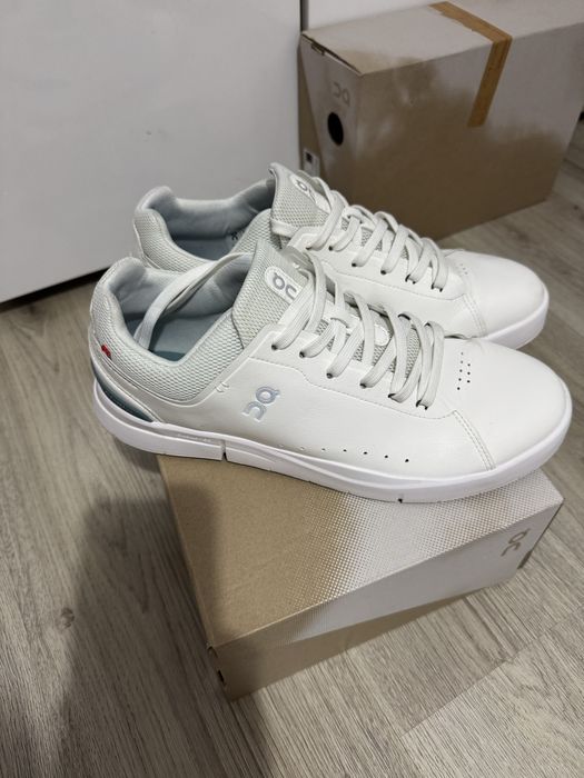 Маратонки ON running The Roger