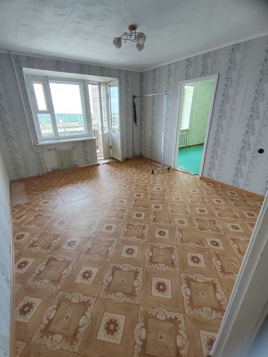 Продается 3-комн (4-88, 8 эт)