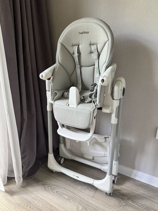 Стульчик для кормления Peg perego