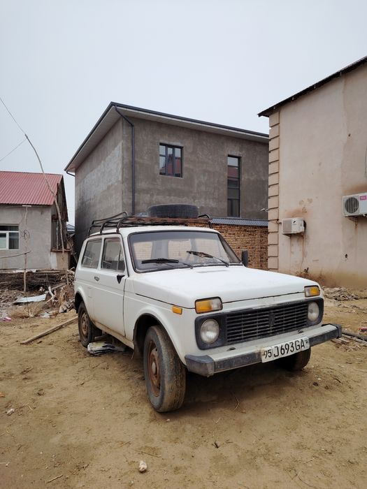 Нива 1989 10 млн сум