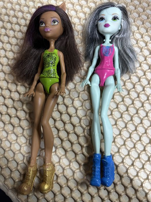 Продам кукол монстр хай!