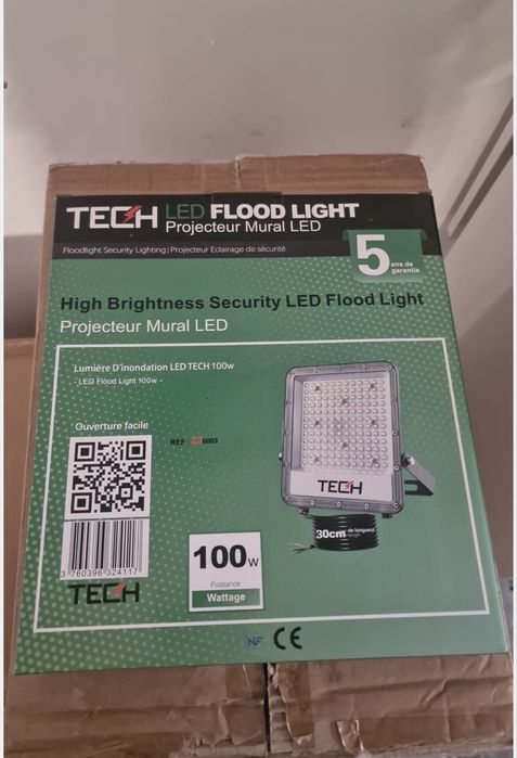 Proiector led de exterior