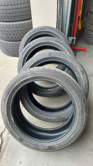 Летни Гуми Bridgestone Potenza Sport 225/45 R19 DOT 0321 - 7 mm 80 евро за комплект
