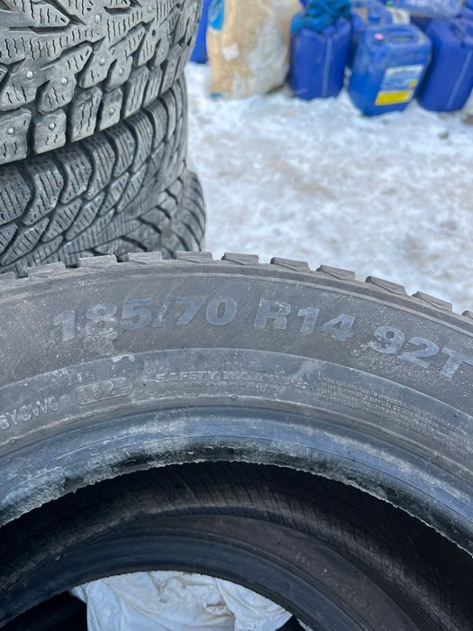 Продаются резины на 14 размер