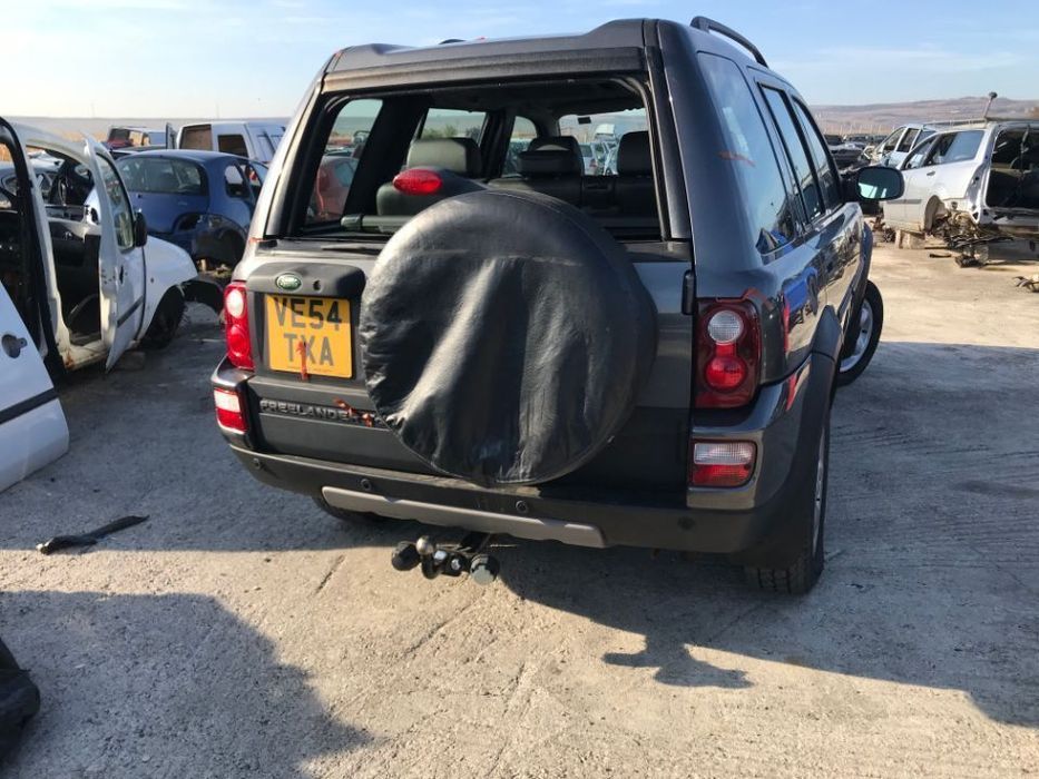 Dezmembrez piese Land Rover Freelander