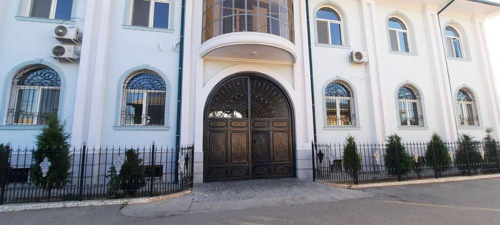 Elburus to'yhonasini ro'parasi Qo'yliq-6 15.6-sotok 15-hona Uy Sotilad