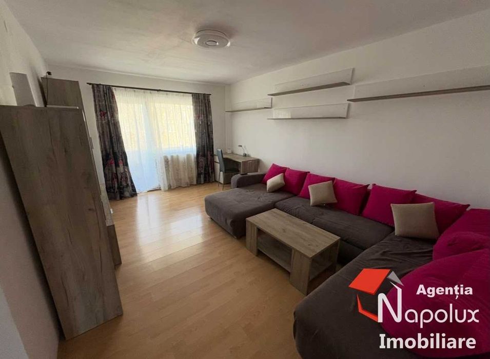 Apartament cu 4 camere de vânzare în Plopilor – 77 mp + 2 balcoane