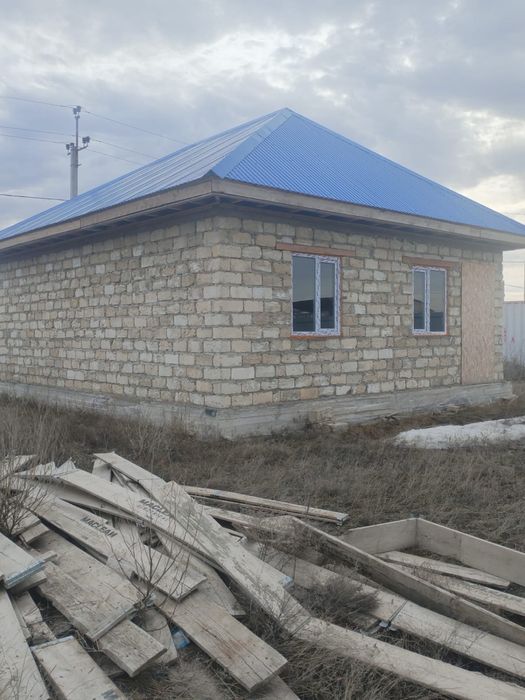 Продается дом в черновом варианте