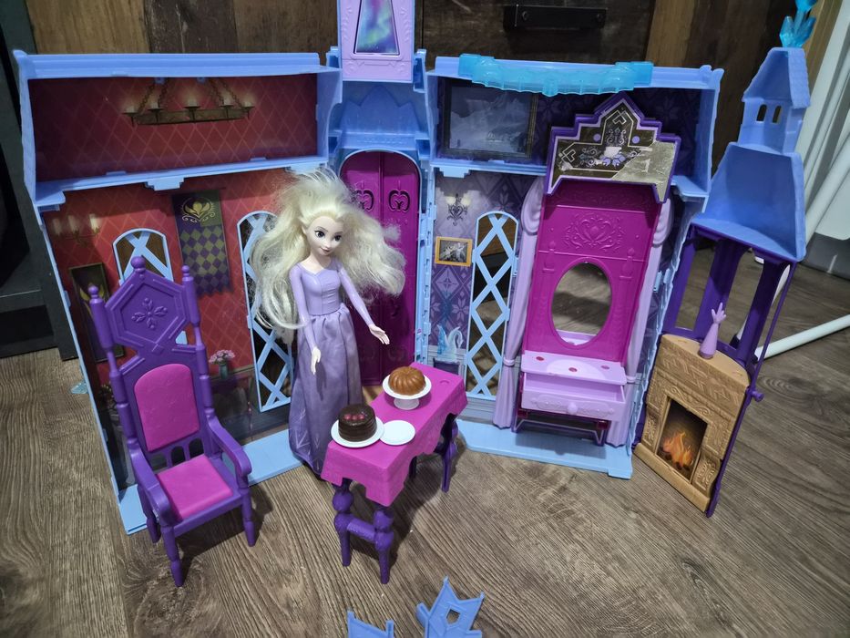 Замък на Елза ,от Frozen