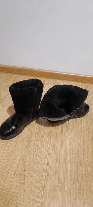 De vanzare Cizme fete nr. 34