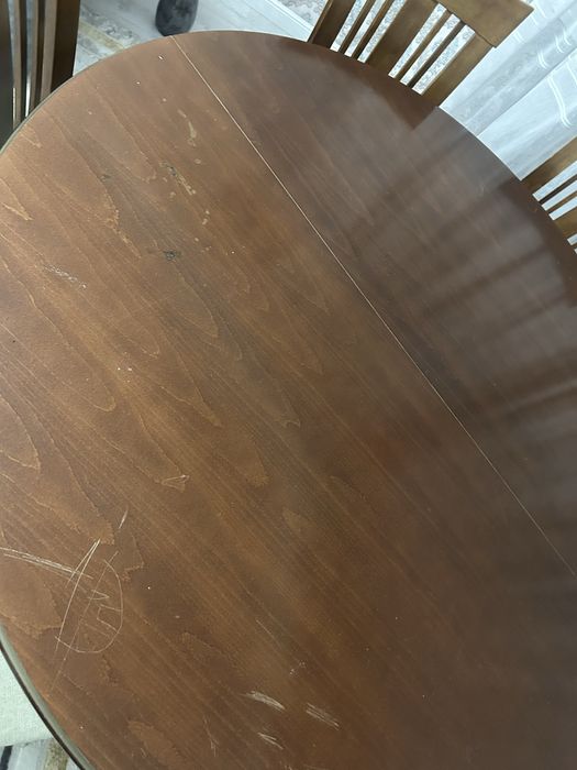 Продам стол и стулья