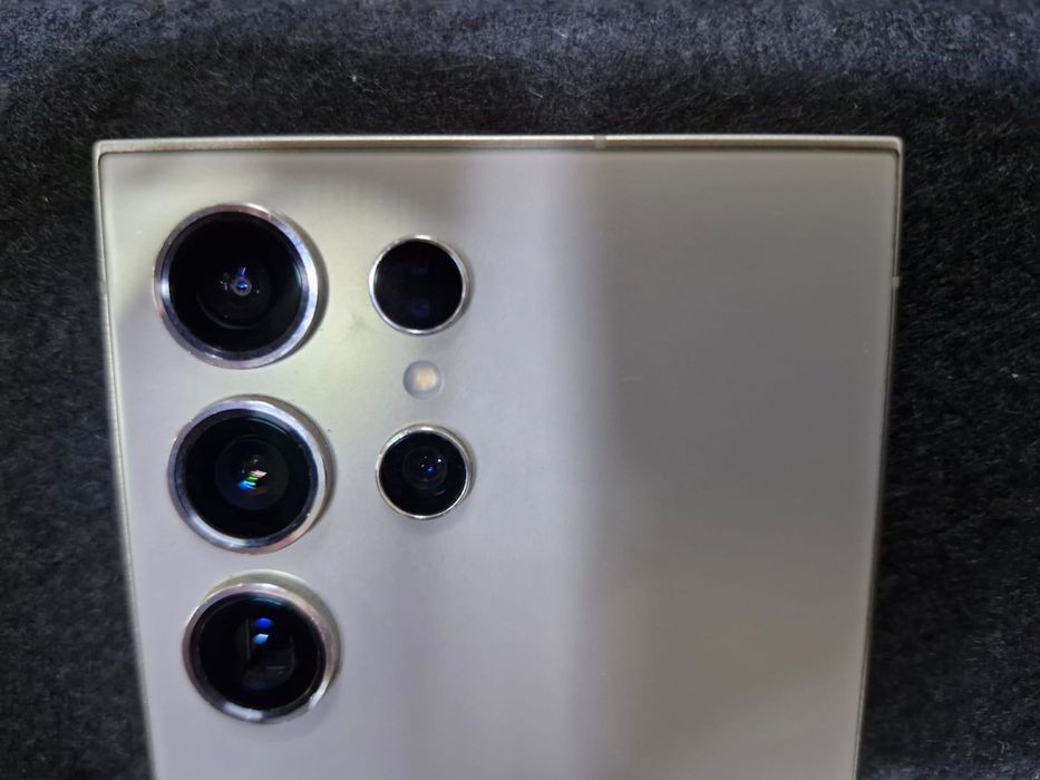 Продам Samsung S24 ultra