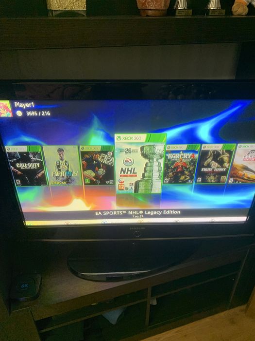 Продаю прошитую Xbox360