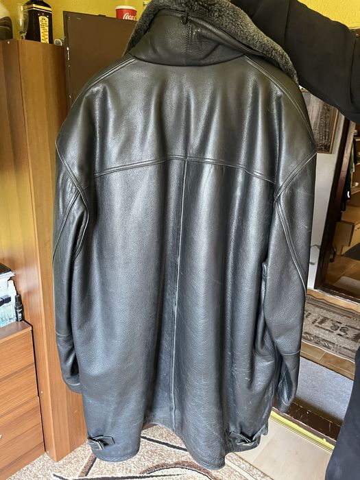 Продавам Мъжка Шуба