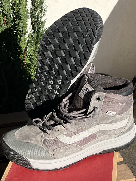 Kецове Vans UltraRange EXO Hi номер 44 / Зимни мъжки обувки