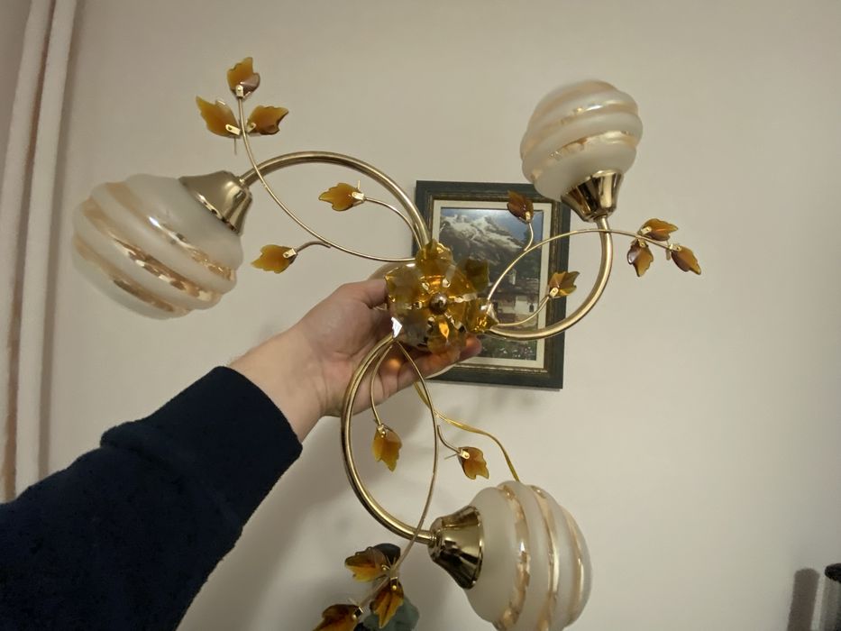 Полюлей за таван (хол кухня спалня)