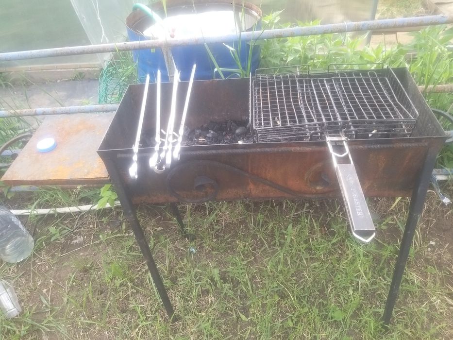 Продам мангал в хорошем состоянии
