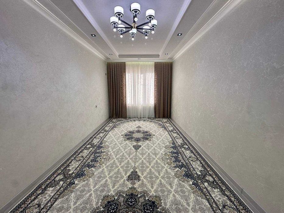 3х комнатная квартира на 4 этаже 70кв/м, в Самарканде