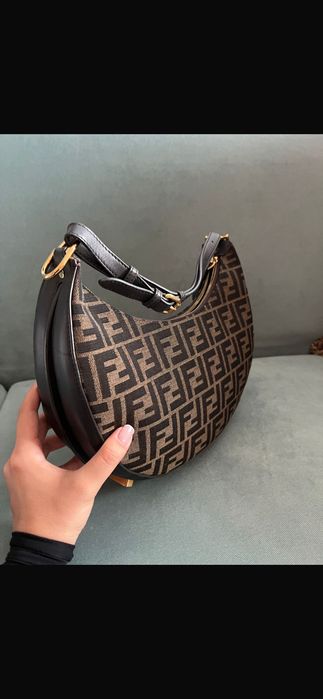 Оригинал сумка от FENDI