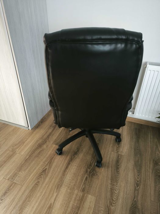 Scaun birou negru