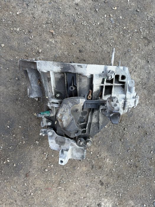 Cutie viteze manuala Renault Megane 3 Scenic 3 1.5 DCI euro 5