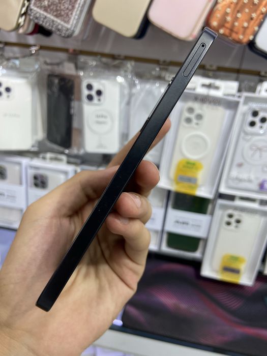 Samsung A17 8/256 ideal