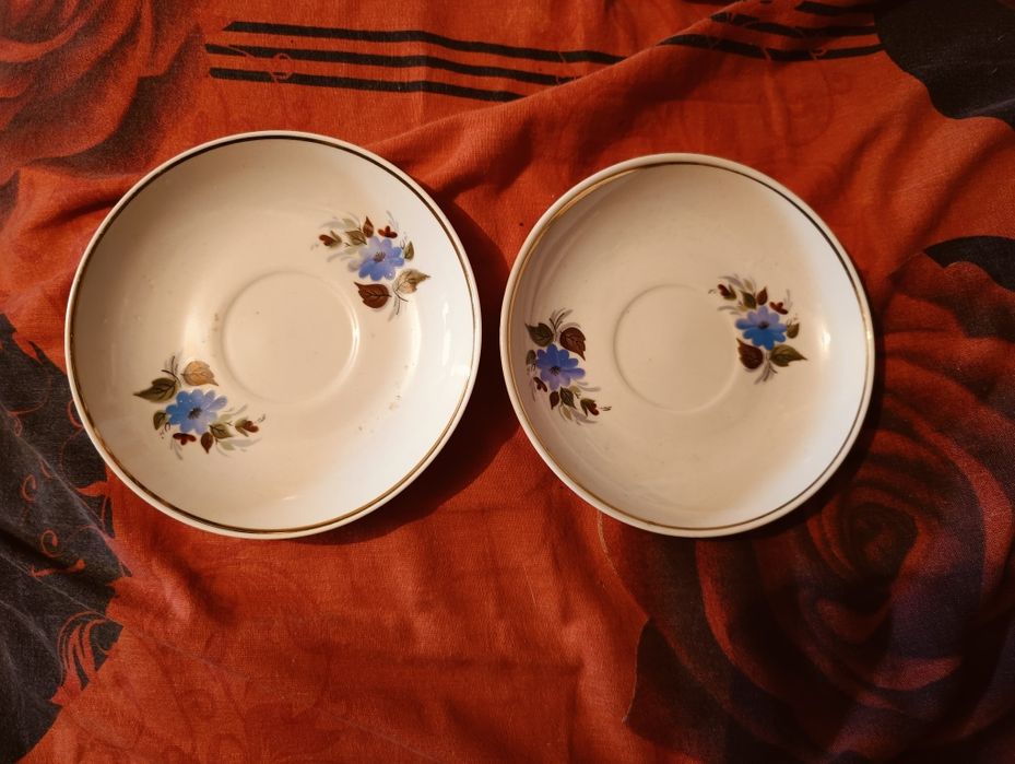 Порцеланови чинийки