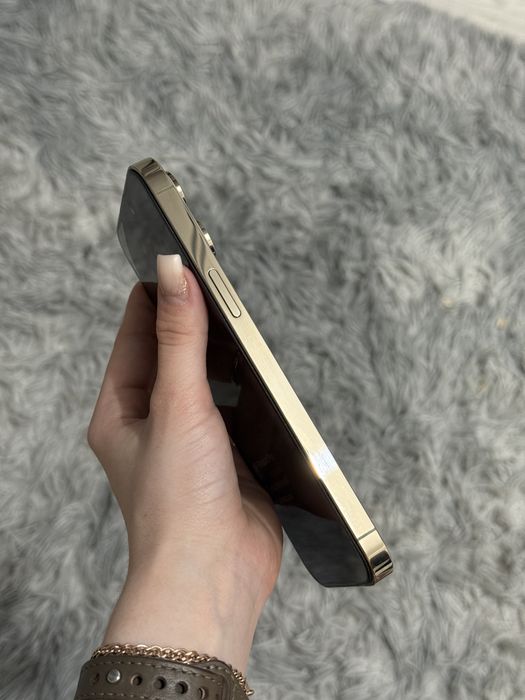 Продам Iphone 14 pro max 512гб