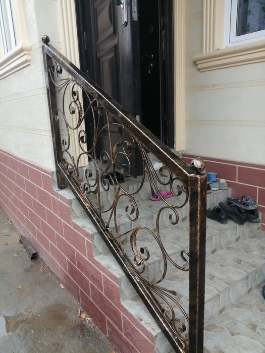 Решетки на окна  Ир