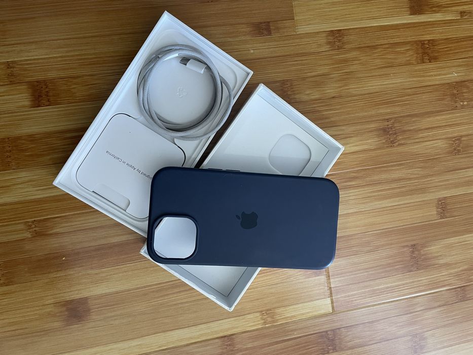 Iphone 15 impecabil !!
